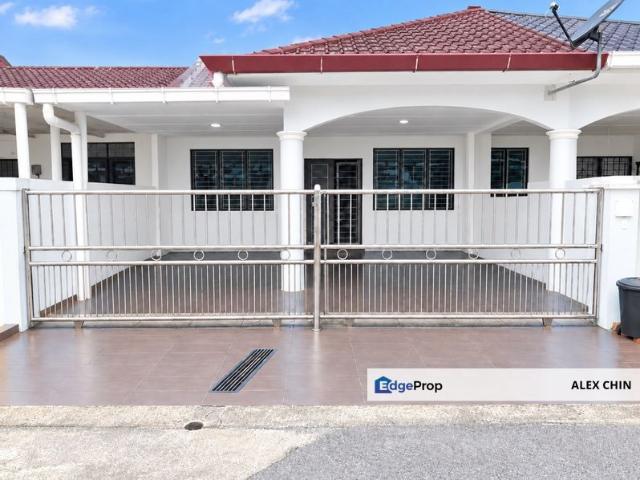 House for sale in Kuching, Bahagian Kuching