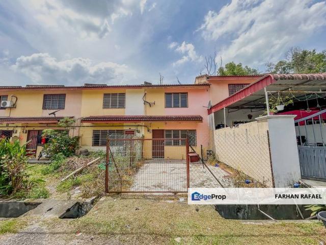 House for sale in Selayang, Selangor
