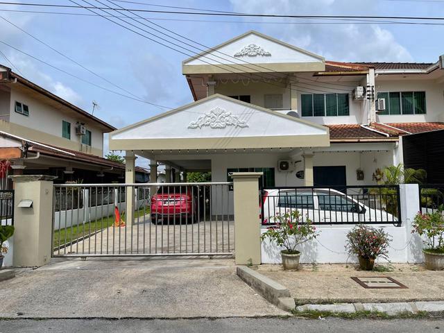 Residential House for sale in Kuching, Sarawak