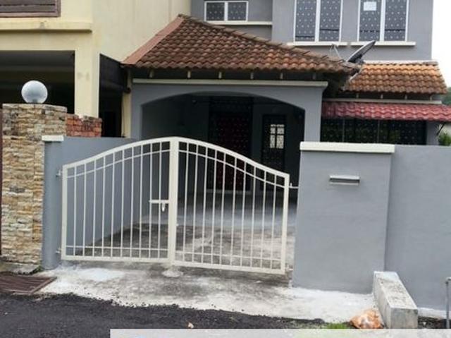 House for sale in Tanjong Sepat, Selangor