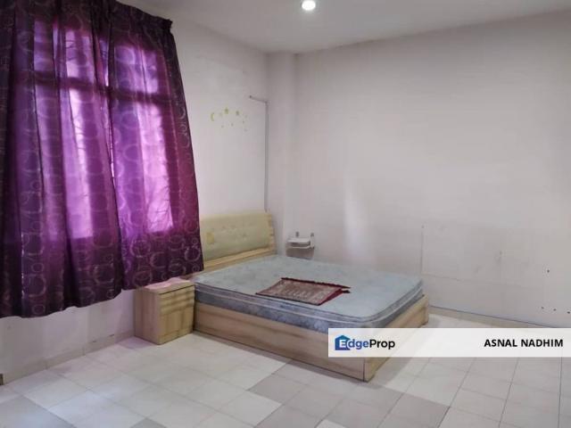 House for sale in Tanjong Sepat, Selangor