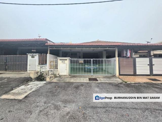 House for sale in Bandar Baru Salak Tinggi, Sepang