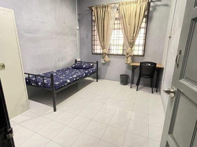 Room for rent in Country Heights Damansara, Kuala Lumpur