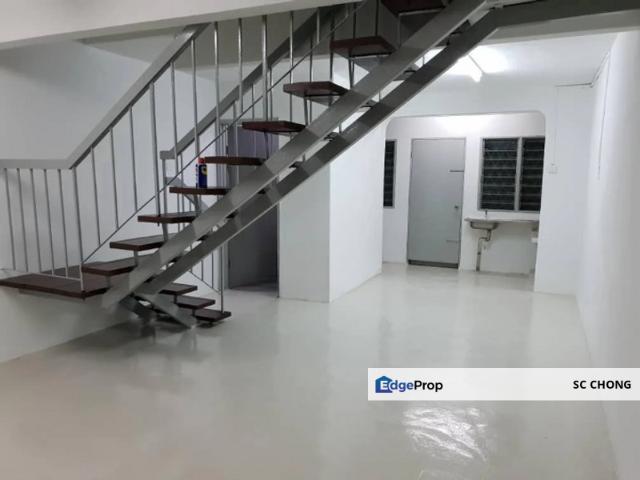 House for sale in Petaling, Damansara Damai
