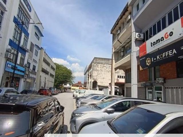 Shop for sale in Petaling, Damansara Damai