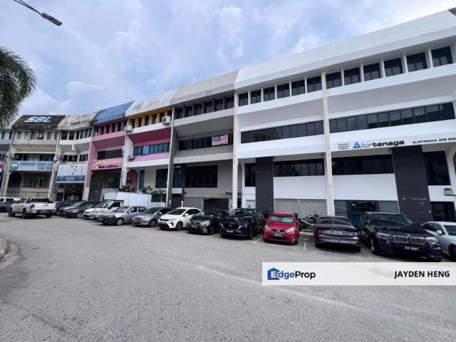 Shop for sale in Petaling, Damansara Damai