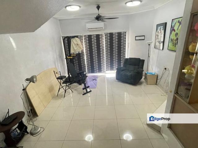 House for sale in Petaling, Damansara Damai