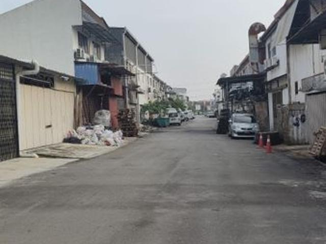 Shop for sale in Petaling Jaya, Petaling