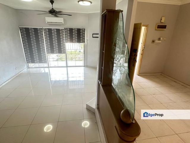 House for sale in Petaling, Damansara Damai