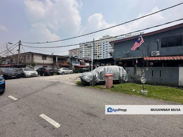 House for sale in Petaling Jaya, Petaling