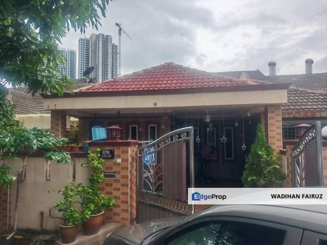 House for sale in Petaling, Damansara Damai
