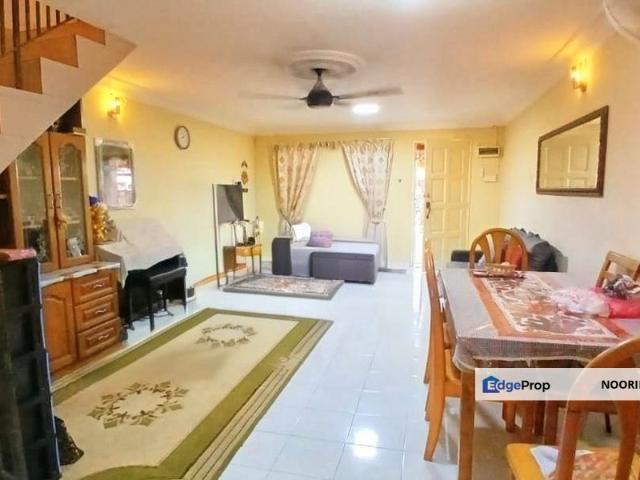 House for sale in Petaling Jaya, Petaling