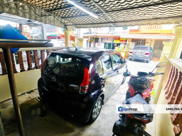 House for sale in Petaling, Damansara Damai