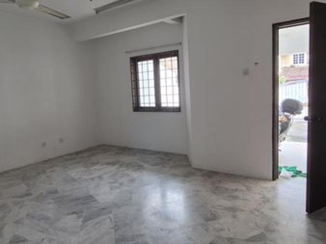 House for sale in Langat, Selangor
