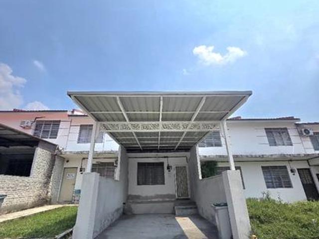 Terraced House for sale in Tangkak