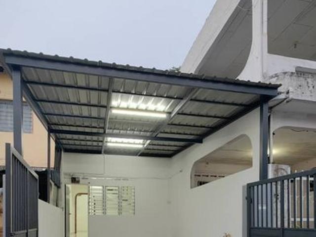 House for sale in Kluang