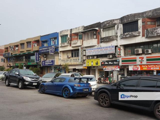 Shop for rent in Petaling, Damansara Damai