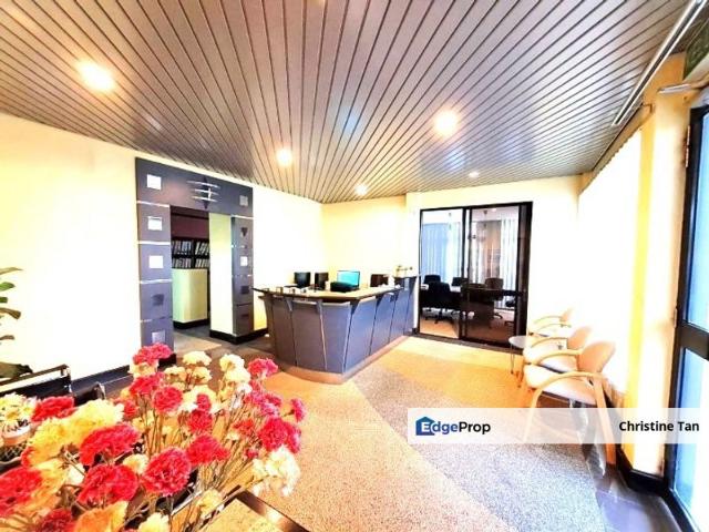 Shop for sale in Petaling, Damansara Damai