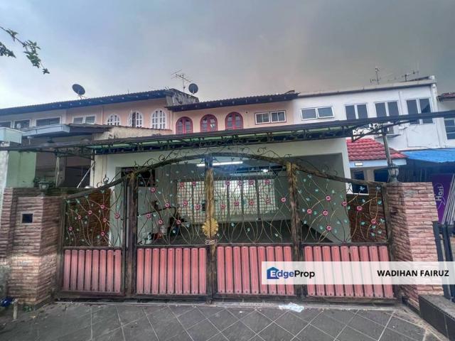 House for sale in Kajang, Langat