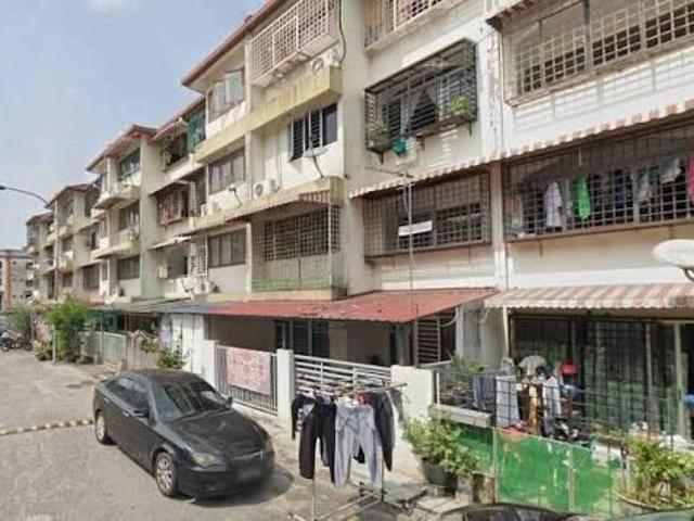 Apartment for sale in Kajang, Langat