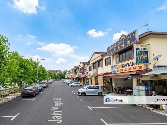 Shop for sale in Cheras
