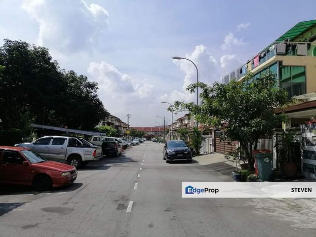 House for sale in Country Heights Damansara, Kuala Lumpur