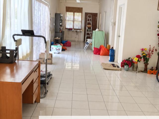 House for sale in Country Heights Damansara, Kuala Lumpur