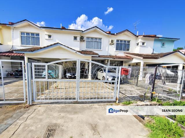 House for sale in Taman Megah Ria, Pasir Gudang