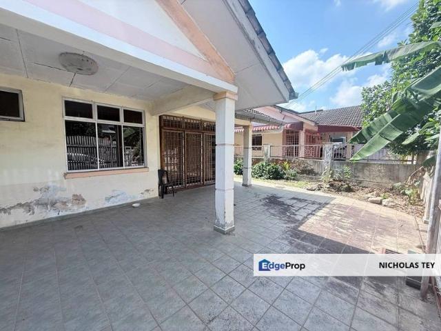 House for sale in Taman Megah Ria, Masai