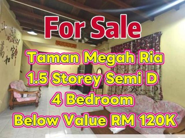 House for sale in Taman Megah Ria, Masai