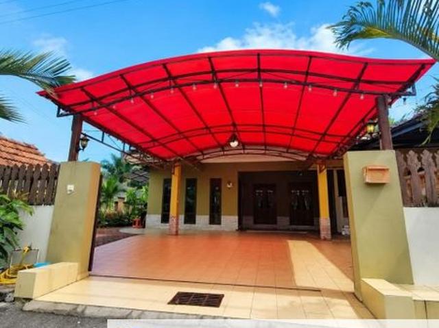 House for sale in Batu Pahat, Johor