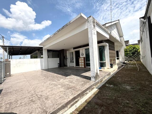 Bungalow for sale in Kepala Batas, Seberang Perai