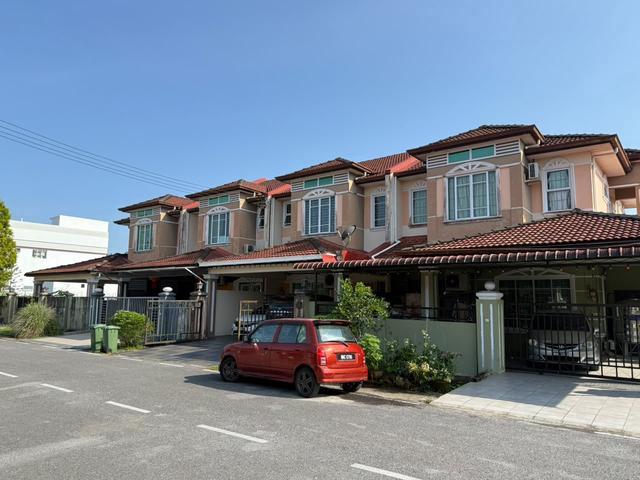 Terraced House for sale in Kota Samarahan, Bahagian Samarahan