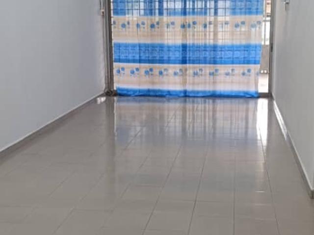 Terraced House for rent in Malaka
