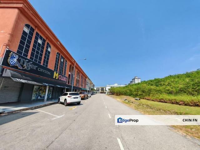 Shop for sale in Malaka