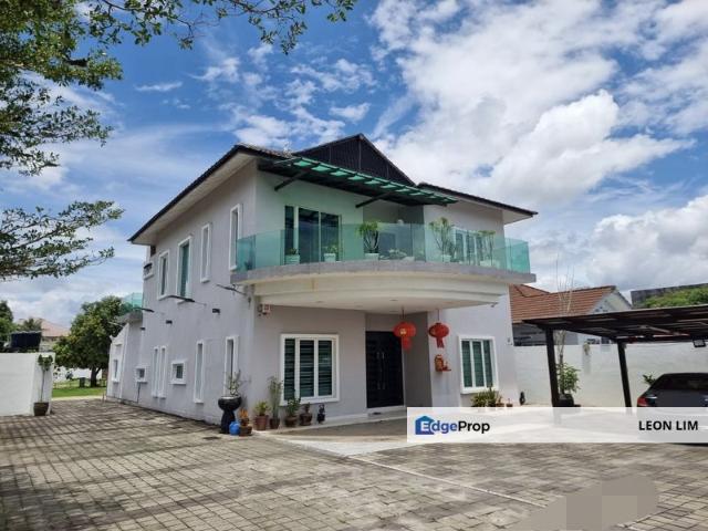 Shop for rent in Malaka