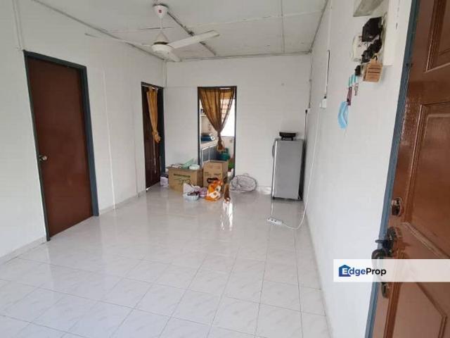 Flat for sale in Country Heights Damansara, Kuala Lumpur