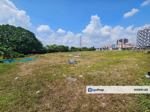 Shop for rent in Country Heights Damansara, Kuala Lumpur