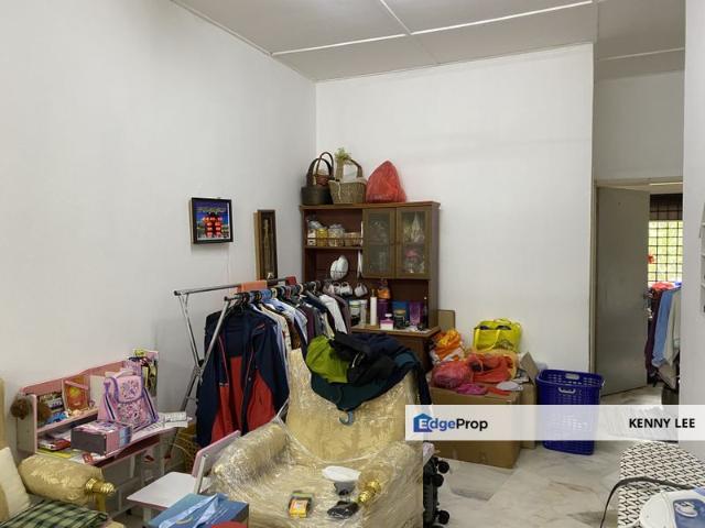 House for sale in Country Heights Damansara, Kuala Lumpur