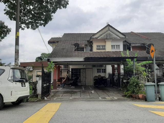 Townhouse for rent in City Centre