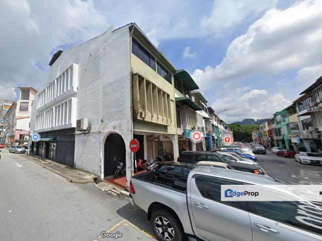 Shop for rent in Taman Melawati, Selangor