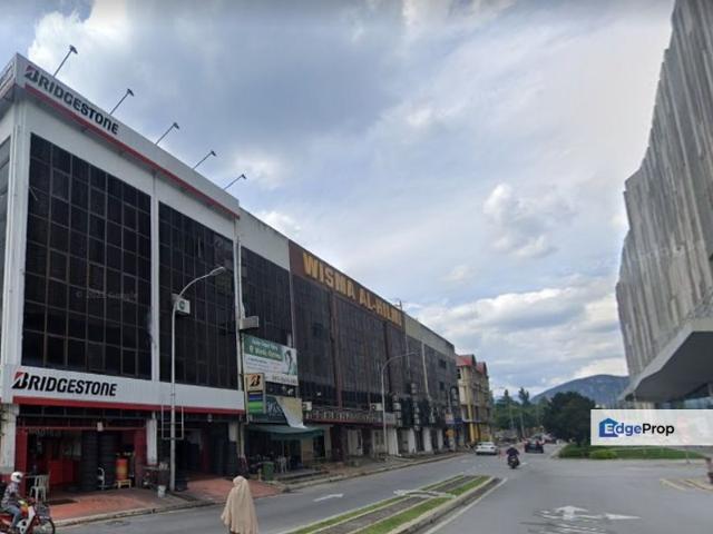 Shop for sale in Taman Melawati, Selangor