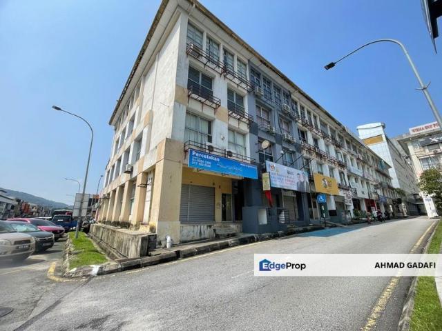 Shop for sale in Taman Melawati, Selangor