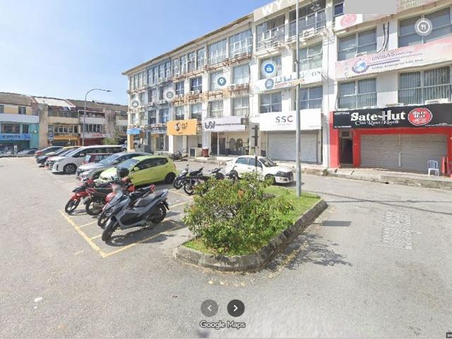 Shop for rent in Taman Melawati, Selangor
