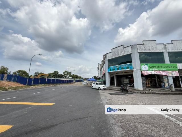 Shop for sale in Kediaman Kakitangan Daerah JKR Johor Bahru, Iskandar Puteri