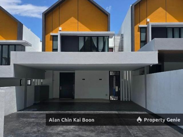 Terraced House for rent in Country Heights Damansara, Kuala Lumpur