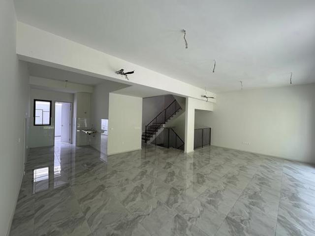 Terraced House for rent in Country Heights Damansara, Kuala Lumpur