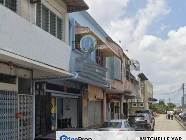 Shop for rent in Bukit Ledang, Johor