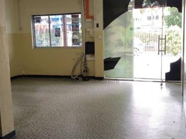 Shop for rent in Bukit Ledang, Johor