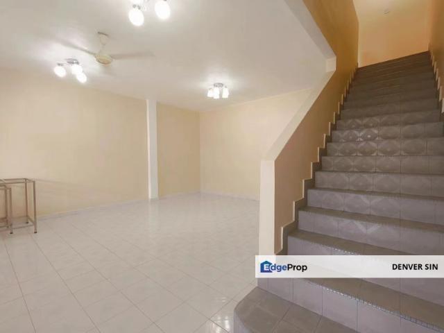 House for sale in Langat, Selangor